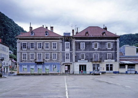 Vue de face. © Région Bourgogne-Franche-Comté, Inventaire du patrimoine Vue de face. © Région Bourgogne-Franche-Comté, Inventaire du patrimoine