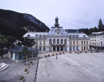 Vue d'ensemble, depuis le sud. © Région Bourgogne-Franche-Comté, Inventaire du patrimoine Vue d'ensemble, depuis le sud. © Région Bourgogne-Franche-Comté, Inventaire du patrimoine