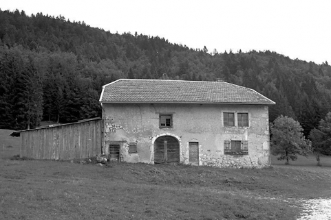 Façade antérieure. © Région Bourgogne-Franche-Comté, Inventaire du patrimoine Façade antérieure. © Région Bourgogne-Franche-Comté, Inventaire du patrimoine