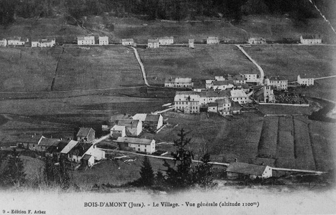Bois-d'Amont (Jura) - le Village - Vue générale (altitude 1100 m). © Région Bourgogne-Franche-Comté, Inventaire du patrimoine