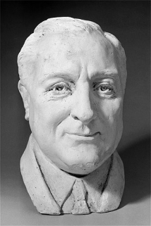 Franklin Delano Roosevelt (modèle en plâtre). Dimensions (en cm) : 25 h, 16 la, 21 pr. © Région Bourgogne-Franche-Comté, Inventaire du patrimoine