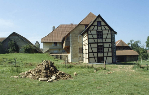 Vue d'ensemble depuis l'est. © Région Bourgogne-Franche-Comté, Inventaire du patrimoine