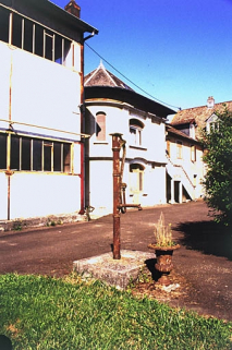 Atelier et logement depuis l'est. © Région Bourgogne-Franche-Comté, Inventaire du patrimoine