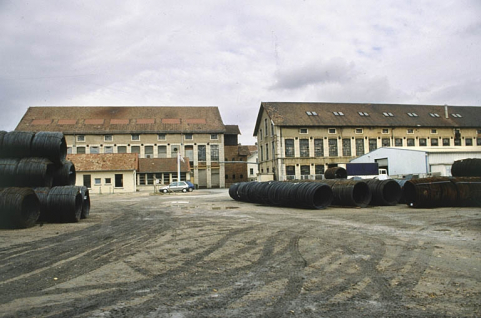 Façades est des ateliers de fabrication. © Région Bourgogne-Franche-Comté, Inventaire du patrimoine Façades est des ateliers de fabrication. © Région Bourgogne-Franche-Comté, Inventaire du patrimoine