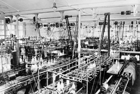 Vue intérieure d'un atelier de tricotage. © Région Bourgogne-Franche-Comté, Inventaire du patrimoine