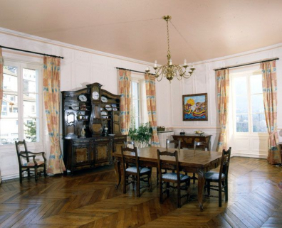 La salle à manger, vue générale. © Région Bourgogne-Franche-Comté, Inventaire du patrimoine