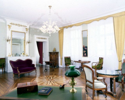 Le grand salon, vue depuis l'angle sud-est. © Région Bourgogne-Franche-Comté, Inventaire du patrimoine