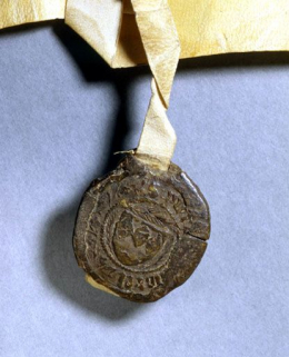 Sceau de l'infirmier Pierre Morel pendu à une charte de 1424. © Région Bourgogne-Franche-Comté, Inventaire du patrimoine