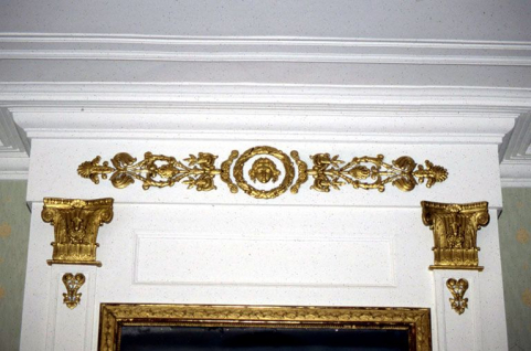 Le grand salon : décor des dessus-de-porte. © Région Bourgogne-Franche-Comté, Inventaire du patrimoine