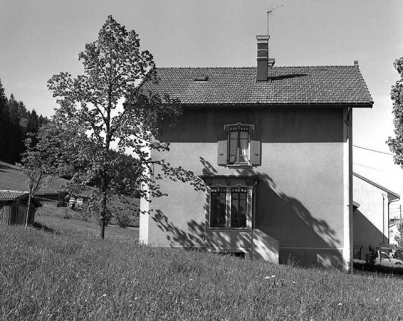 Face droite. © Région Bourgogne-Franche-Comté, Inventaire du patrimoine