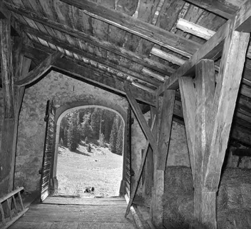 Vue intérieure de la charpente. © Région Bourgogne-Franche-Comté, Inventaire du patrimoine Vue intérieure de la charpente. © Région Bourgogne-Franche-Comté, Inventaire du patrimoine