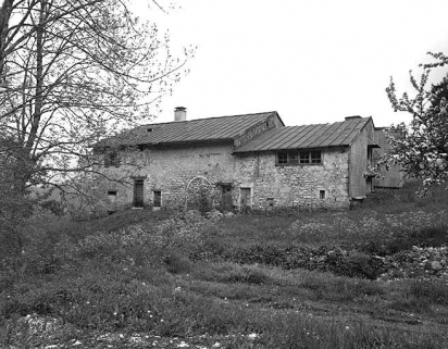 Façade postérieure. © Région Bourgogne-Franche-Comté, Inventaire du patrimoine Façade postérieure. © Région Bourgogne-Franche-Comté, Inventaire du patrimoine