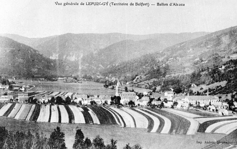 Vue générale de Lepuix-Gy (Territoire de Belfort) - Ballon d'Alsace. © Région Bourgogne-Franche-Comté, Inventaire du patrimoine
