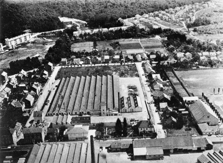 Vue aérienne de l'usine de peintures Gauthier. © Région Bourgogne-Franche-Comté, Inventaire du patrimoine