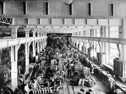 Atelier des grandes dynamos - Une des travées latérales. © Région Bourgogne-Franche-Comté, Inventaire du patrimoine