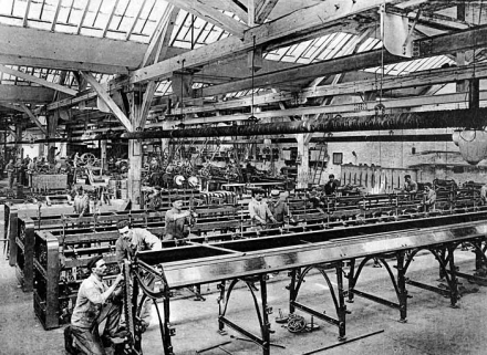 Atelier de machines de filature - Montage des continus à filer. © Région Bourgogne-Franche-Comté, Inventaire du patrimoine