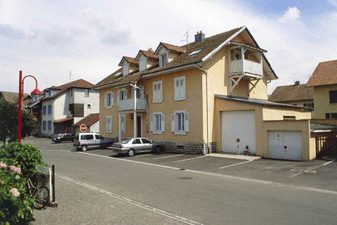 Logements collectifs rue Kléber. © Région Bourgogne-Franche-Comté, Inventaire du patrimoine Logements collectifs rue Kléber. © Région Bourgogne-Franche-Comté, Inventaire du patrimoine