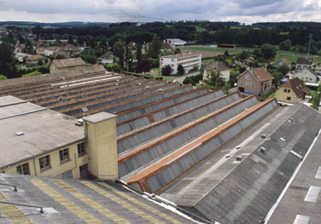 Toitures des ateliers de fabrication en rez-de-chaussée. © Région Bourgogne-Franche-Comté, Inventaire du patrimoine