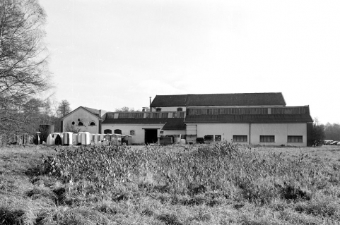 Vue d'ensemble depuis le nord-ouest. © Région Bourgogne-Franche-Comté, Inventaire du patrimoine