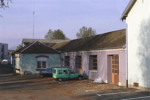 Bureaux et façade de l'atelier du tissage. © Région Bourgogne-Franche-Comté, Inventaire du patrimoine