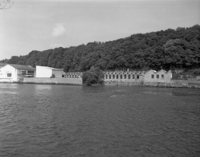Vue générale depuis la rive droite. © Région Bourgogne-Franche-Comté, Inventaire du patrimoine