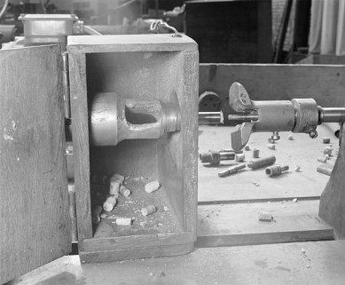 Détail de l'outil de coupe. © Région Bourgogne-Franche-Comté, Inventaire du patrimoine