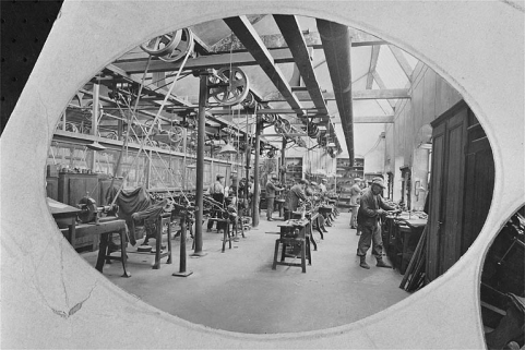 Vue intérieure de l'atelier de mécanique. © Région Bourgogne-Franche-Comté, Inventaire du patrimoine