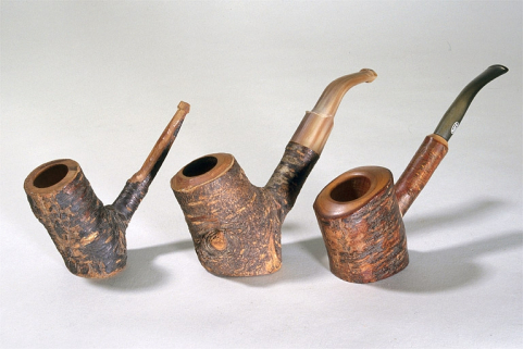 Ensemble de pipes en merisier. © Région Bourgogne-Franche-Comté, Inventaire du patrimoine