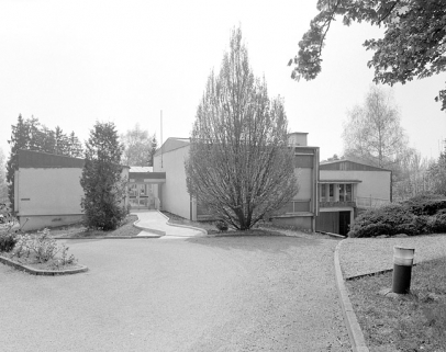 Partie sud : laboratoire d'essais et bureaux. © Région Bourgogne-Franche-Comté, Inventaire du patrimoine Partie sud : laboratoire d'essais et bureaux. © Région Bourgogne-Franche-Comté, Inventaire du patrimoine