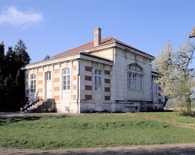 Façades est et nord. © Région Bourgogne-Franche-Comté, Inventaire du patrimoine Façades est et nord. © Région Bourgogne-Franche-Comté, Inventaire du patrimoine