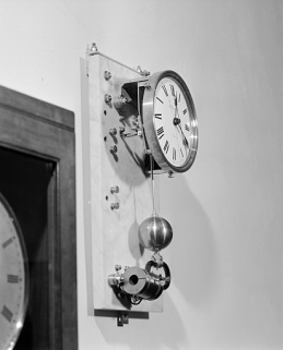 Vue de profil, sans la caisse. © Région Bourgogne-Franche-Comté, Inventaire du patrimoine