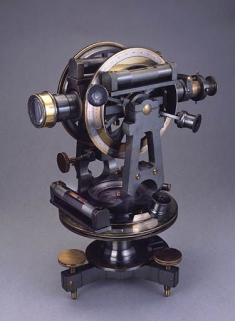 Vue d'ensemble, de trois quarts avant droite. © Région Bourgogne-Franche-Comté, Inventaire du patrimoine