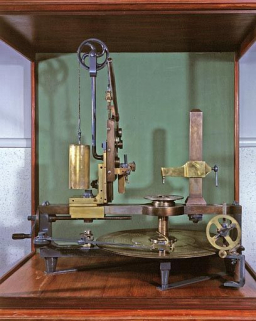 Vue d'ensemble de la machine. © Région Bourgogne-Franche-Comté, Inventaire du patrimoine