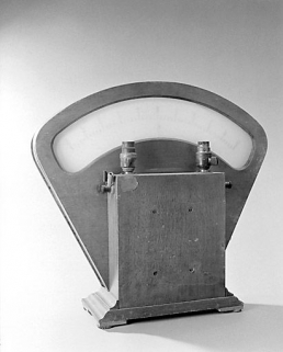 Face arrière. © Région Bourgogne-Franche-Comté, Inventaire du patrimoine