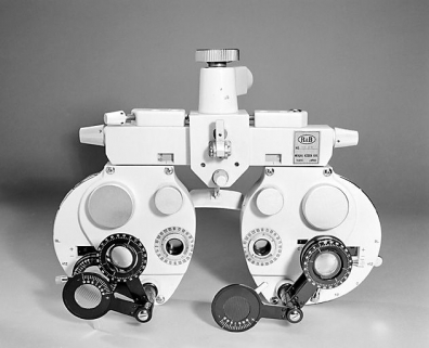 Troisième phoroptère : face avant. © Région Bourgogne-Franche-Comté, Inventaire du patrimoine