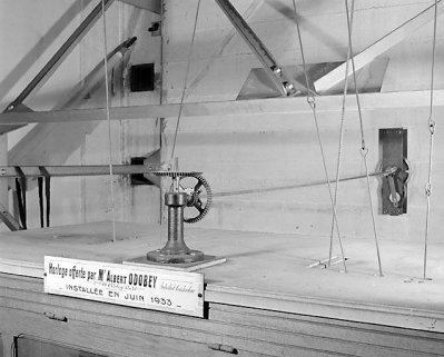 Système d'entraînement des aiguilles du cadran extérieur. © Région Bourgogne-Franche-Comté, Inventaire du patrimoine