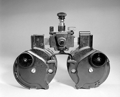 Premier phoroptère : face arrière. © Région Bourgogne-Franche-Comté, Inventaire du patrimoine