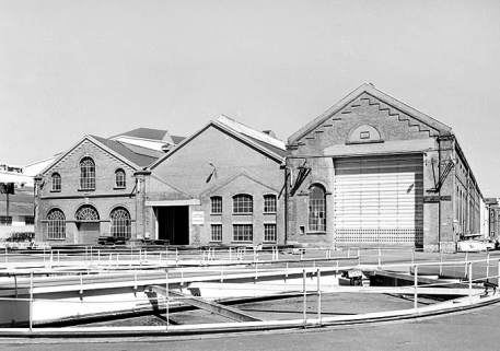 Vue de face des pignons des ateliers de métallurgie. © Région Bourgogne-Franche-Comté, Inventaire du patrimoine