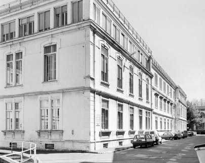 Vue de trois quarts des bureaux. © Région Bourgogne-Franche-Comté, Inventaire du patrimoine