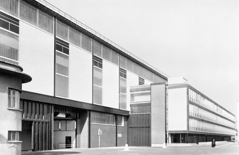 Atelier et bureaux du gros matériel électrique tournant. © Région Bourgogne-Franche-Comté, Inventaire du patrimoine