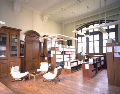 Intérieur de la grande salle, côté nord. © Région Bourgogne-Franche-Comté, Inventaire du patrimoine Intérieur de la grande salle, côté nord. © Région Bourgogne-Franche-Comté, Inventaire du patrimoine