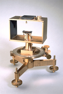 Balance magnétique de Mascart. © Région Bourgogne-Franche-Comté, Inventaire du patrimoine
