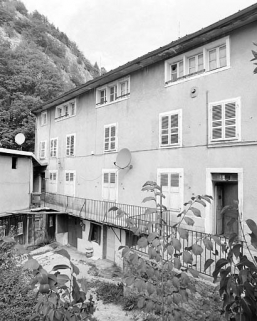 Façade principale : extension de 1861. © Région Bourgogne-Franche-Comté, Inventaire du patrimoine Façade principale : extension de 1861. © Région Bourgogne-Franche-Comté, Inventaire du patrimoine