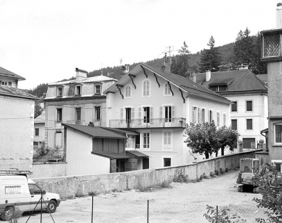 Vue d'ensemble, de trois quarts gauche. © Région Bourgogne-Franche-Comté, Inventaire du patrimoine