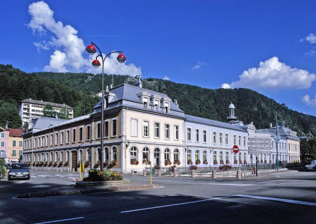 Groupe scolaire de l'hôtel de ville. © Région Bourgogne-Franche-Comté, Inventaire du patrimoine Groupe scolaire de l'hôtel de ville. © Région Bourgogne-Franche-Comté, Inventaire du patrimoine