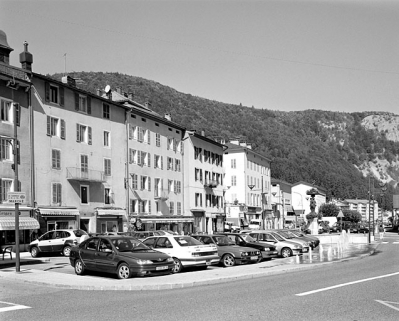 La place Henri Lissac. © Région Bourgogne-Franche-Comté, Inventaire du patrimoine La place Henri Lissac. © Région Bourgogne-Franche-Comté, Inventaire du patrimoine
