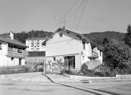 Maison 3 rue de la Die : élévations sud et ouest. Maison Duboin type F6 (variante), de 1958-1959. © Région Bourgogne-Franche-Comté, Inventaire du patrimoine