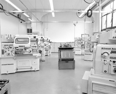 Tours à métaux. Bâtiment de l'enseignement (B), atelier de mécanique. © Région Bourgogne-Franche-Comté, Inventaire du patrimoine