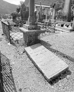 Tombeau. © Région Bourgogne-Franche-Comté, Inventaire du patrimoine