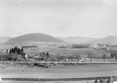 [Vue d'ensemble des terrains proches de la partie sud du site, vers Saint-Ferjeux], limite 19e siècle 20e siècle. © Région Bourgogne-Franche-Comté, Inventaire du patrimoine